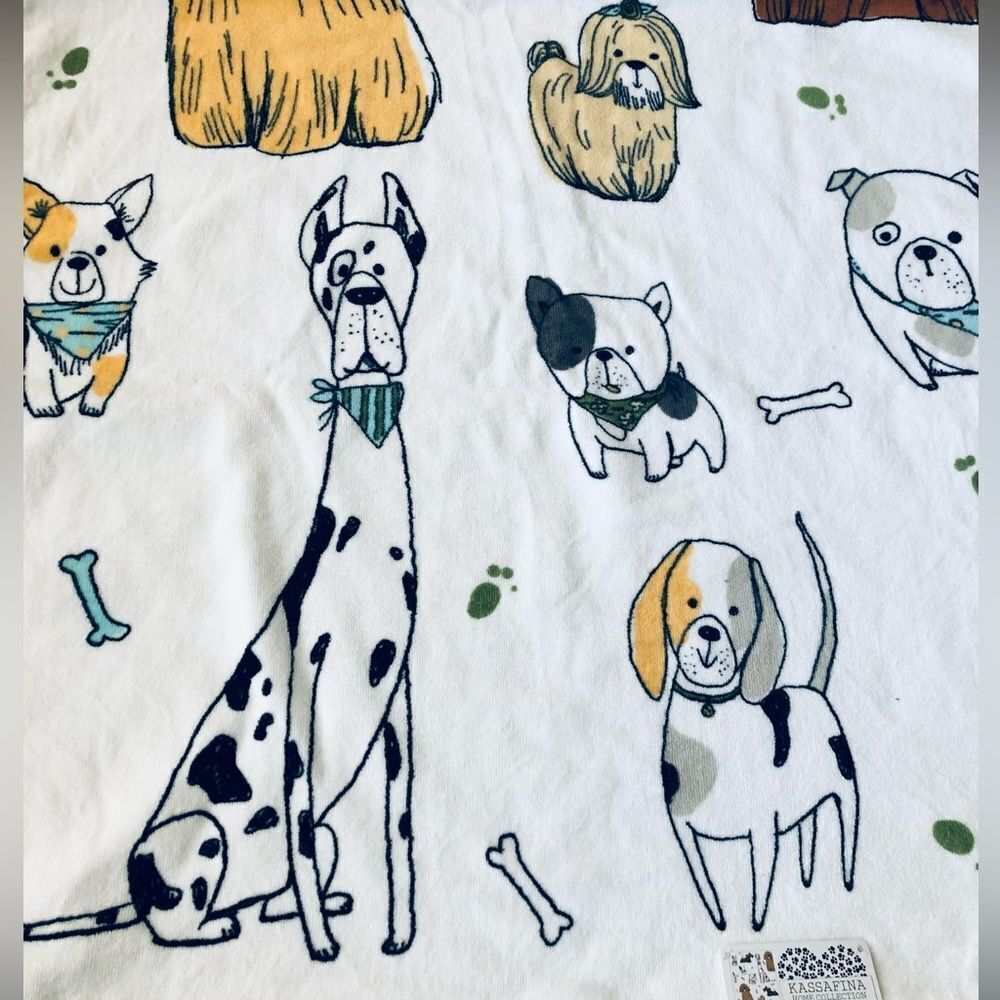 Cute Whimsical Dog Cartoon Print 3-pc Bath Towels Set